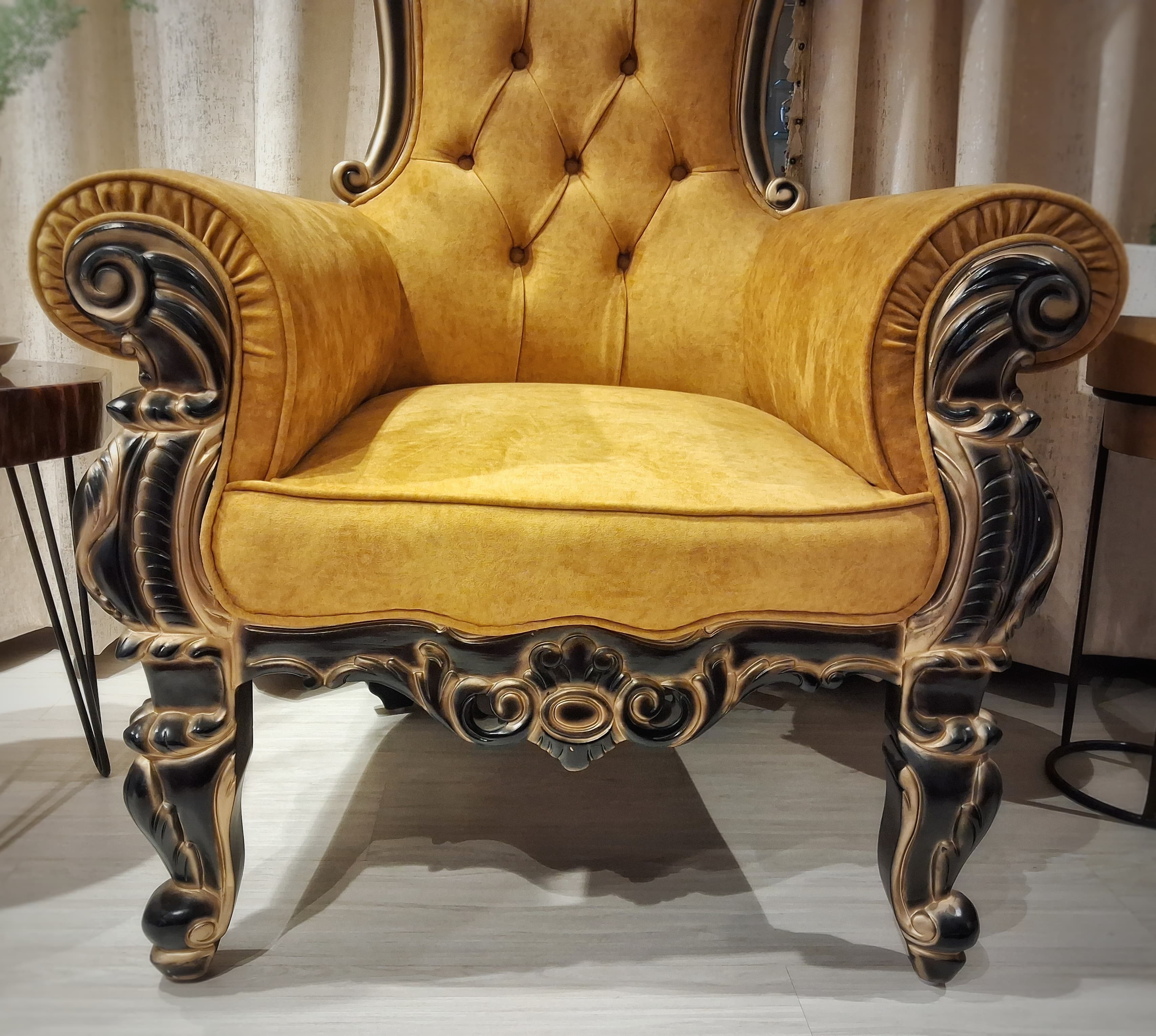 Regal majesty Throne Chair